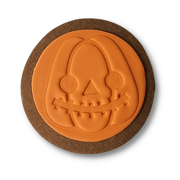 Sweet Mickie halloween pumpkin gingerbread cookie