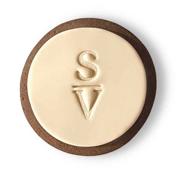 Sweet Mickie wedding cookie with custom initials